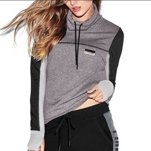 PINK Ultimate Pullover